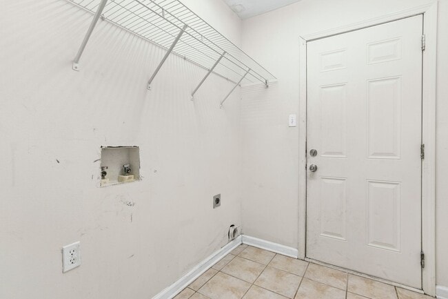 Building Photo - 14797 Nassau Dr