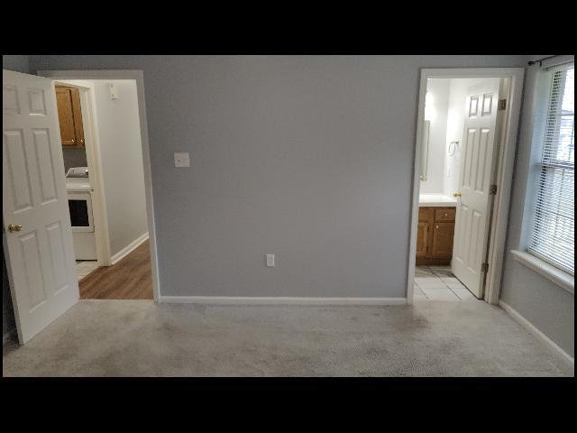 Building Photo - 1405 Appalachian Dr