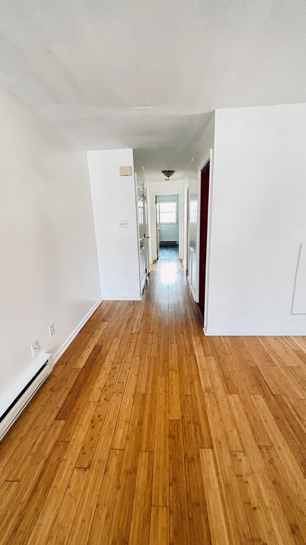 Building Photo - 1335 S Howard St