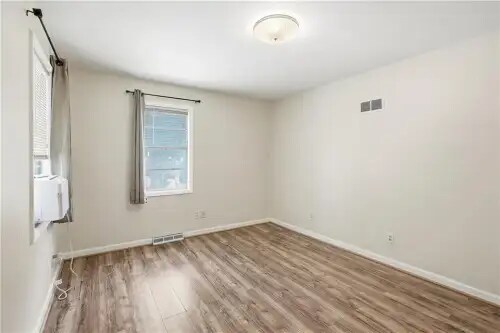 Building Photo - 4000 Campbell St