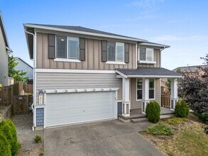 Building Photo - Spacious Spanaway Home w/ A/C & 5 Bedrooms...