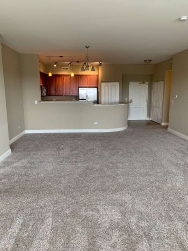 Building Photo - 2 Itasca Place