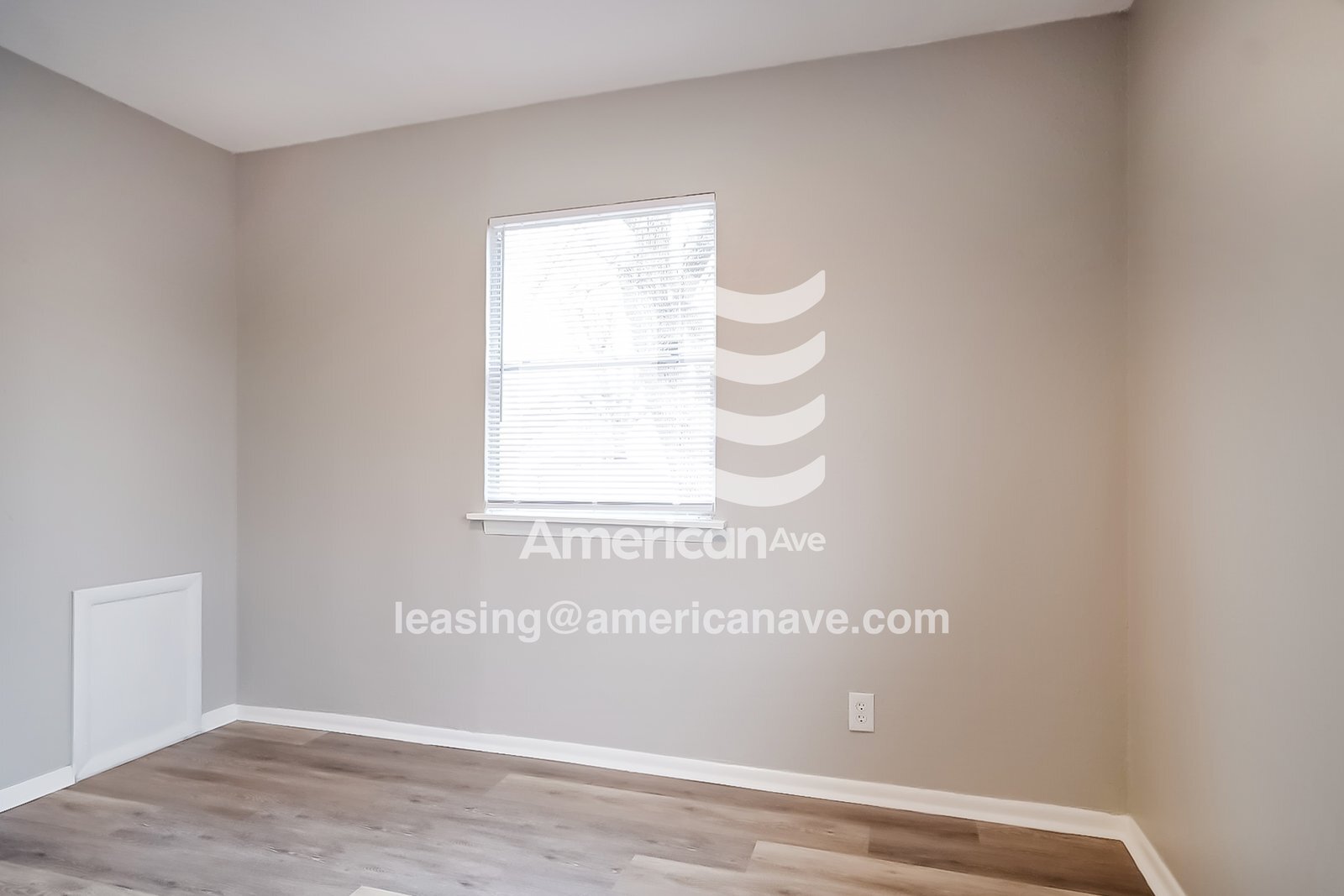 Building Photo - 5215 N Johnstown Ave