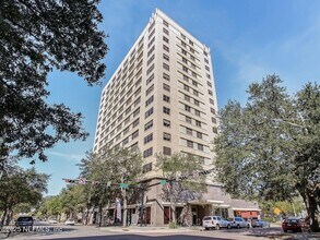 Building Photo - 311 W Ashley St