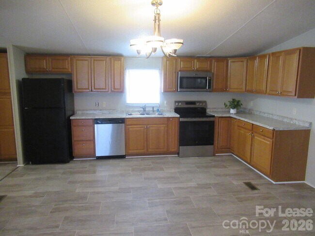 Building Photo - 1157 Birkdale Ln