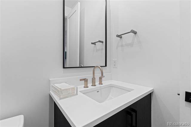 Building Photo - 3646 Quivas St