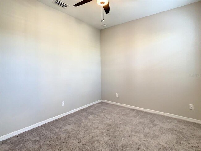 Building Photo - 14912 Caravan Ave