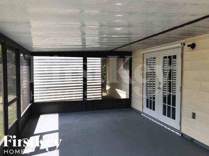 Building Photo - 1513 Harbor Blvd