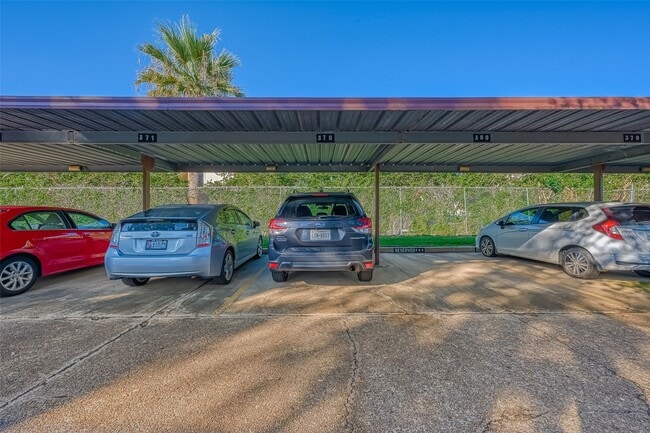 Building Photo - 2120 El Paseo St