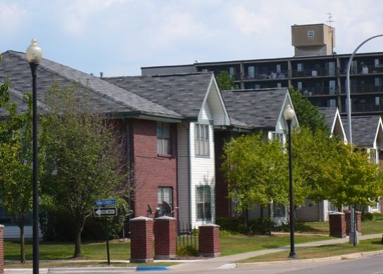 Primary Photo - Manchester Place Apartments