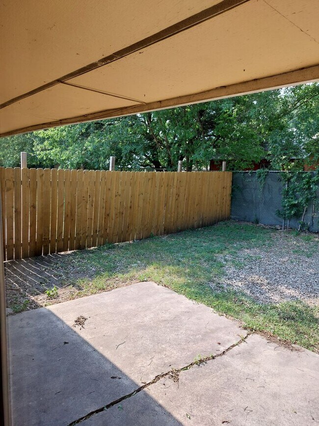 Building Photo - Alnwick Duplex #1
