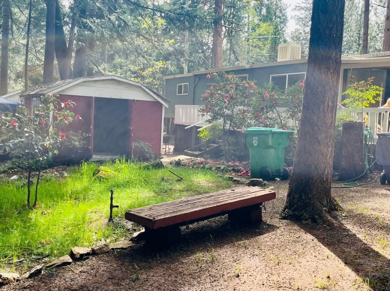 Building Photo - 14737 Wildlife Dr