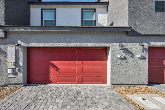 Building Photo - 7355 Raimee Brk St