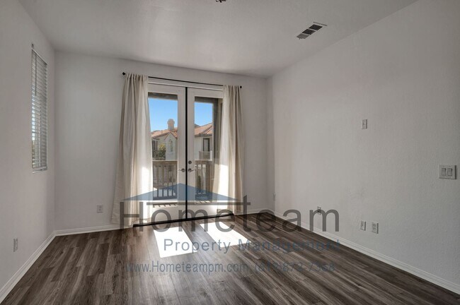 Building Photo - 2 BR / 2 BA 1061 Sq ft. San Miguel Ranch/ ...