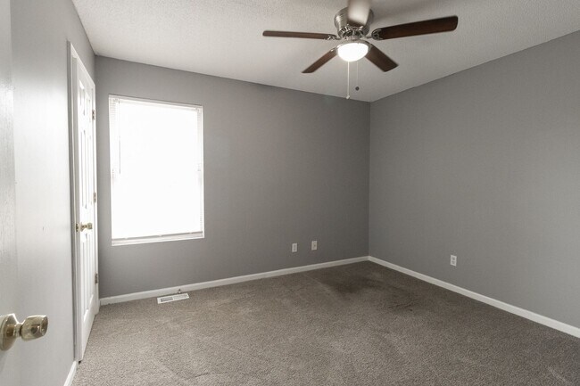 Building Photo - 4903 Moniteau