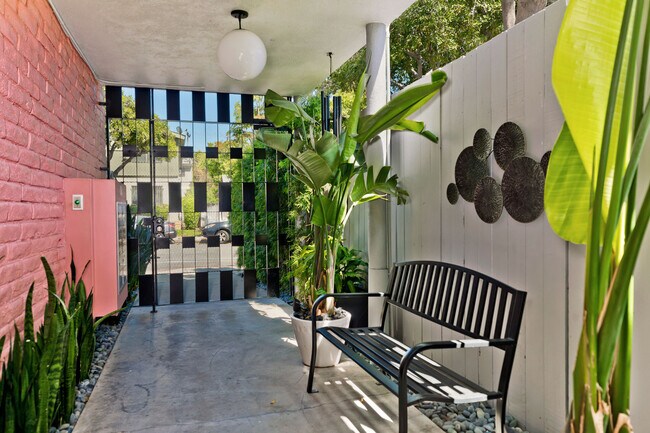 Garden Entry - 1035 N Sierra Bonita Ave