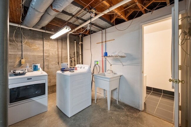 Building Photo - Make This Your Home!