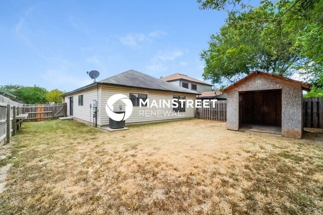 Building Photo - 3 Bedroom Pet-Friendly Home in San Antonio...