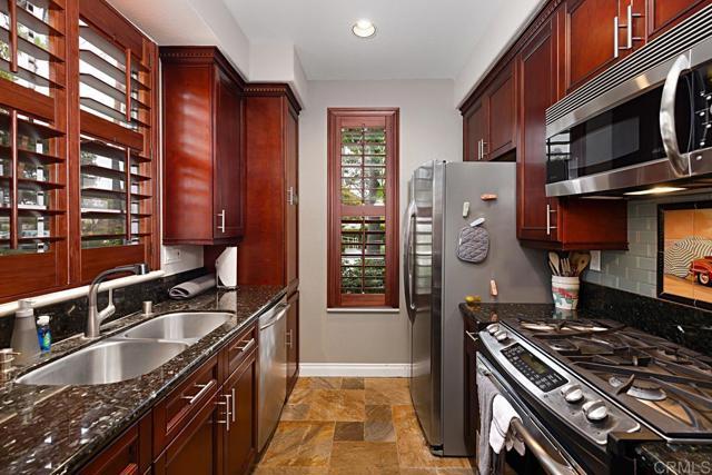 Building Photo - 3601 Bernwood Pl