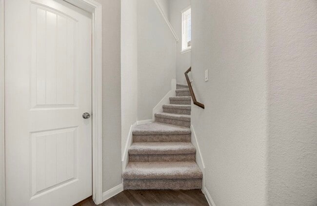 Building Photo - 17147 Devon Dogwood Trail