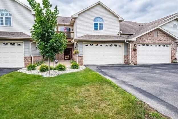 Building Photo - 2820 55th Ave