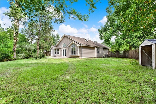 Building Photo - 900 Osprey Dr