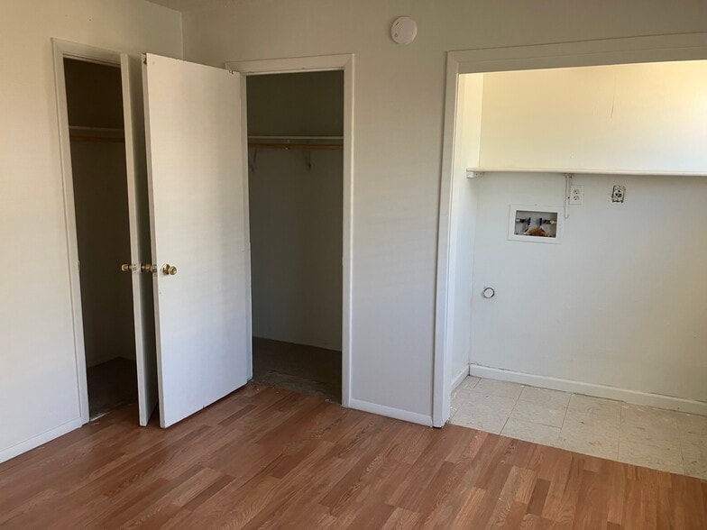 Bedroom - 2 closets - 8405 Trumbull Ave SE