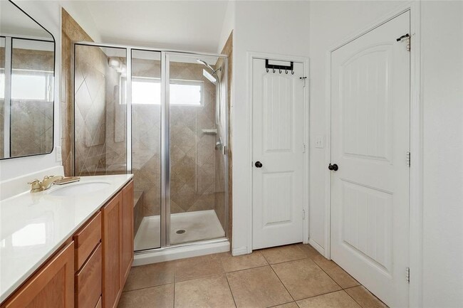 Building Photo - 1115 Petroglyph Trail