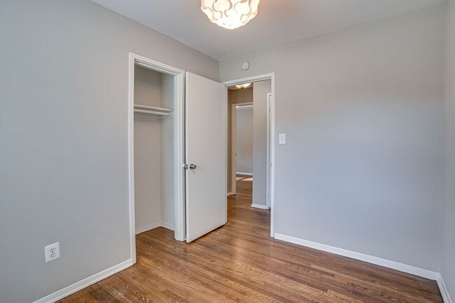 Building Photo - Location, Location, Location! Charming 3 b...