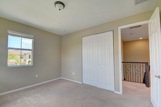 Building Photo - 2916 Payson Way