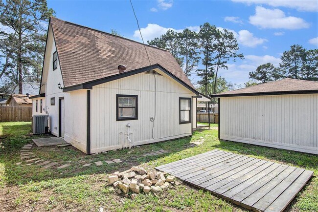 Building Photo - 11617 Vistawood St