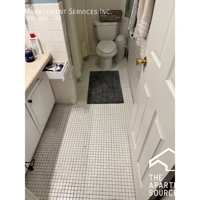 Building Photo - 788 Concord Ln