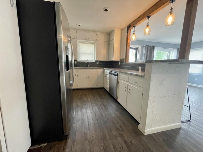 Building Photo - 4205 41st St