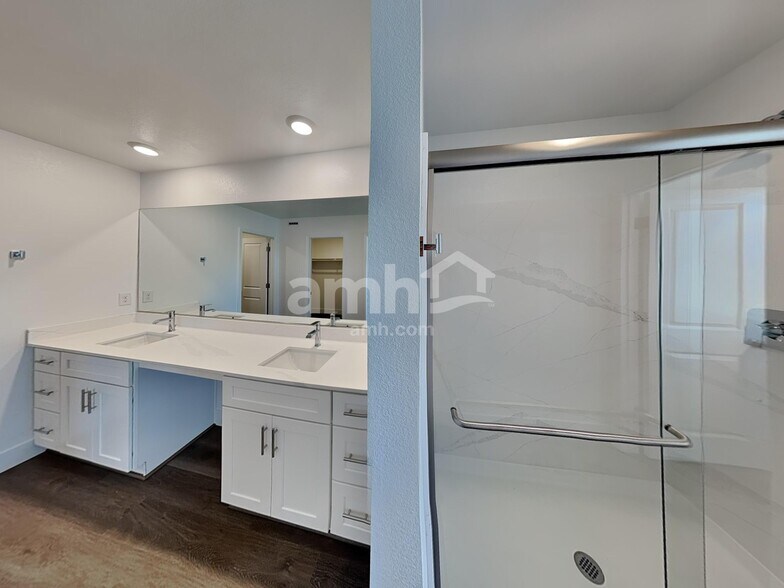 Building Photo - 7781 Roaring Fork Ct
