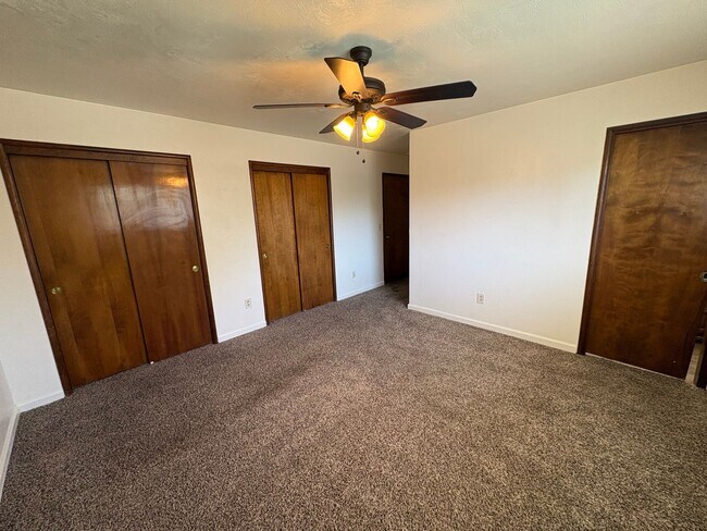 Building Photo - Old Style Charm home with pool Available Now!
