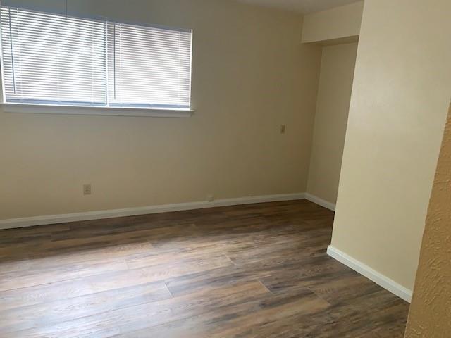 Building Photo - 1221 Willow Wood Ct