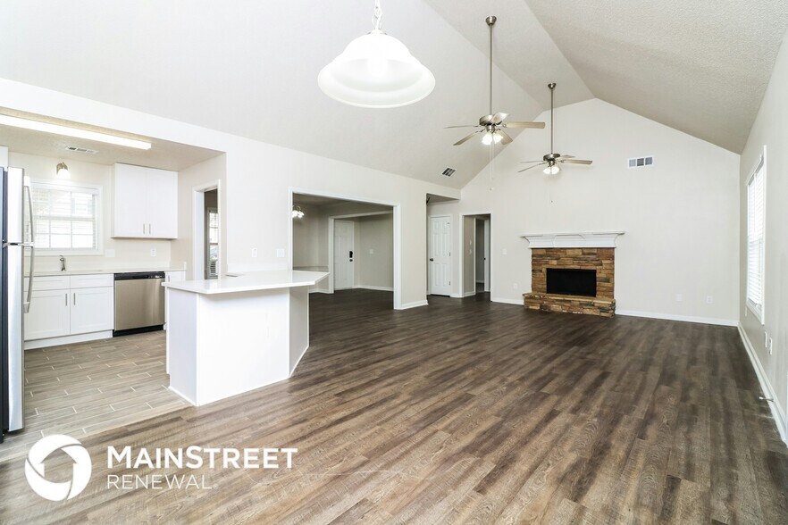 Building Photo - 40 Berkshire Trce