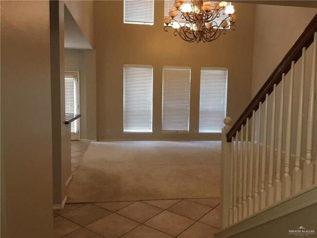 Building Photo - 3306 San Angelo St