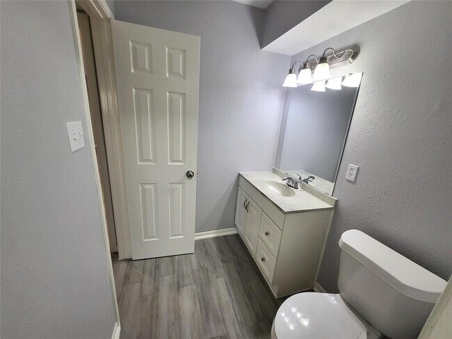 Building Photo - 14333 Memorial Dr