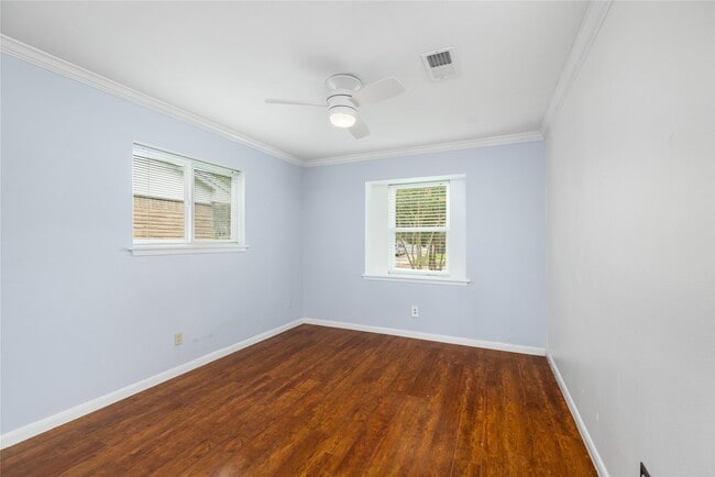 Building Photo - 5450 Birdwood Rd