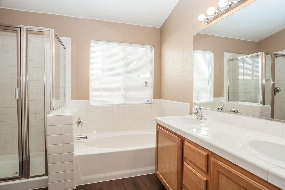 Building Photo - 7260 Golden Star Ave