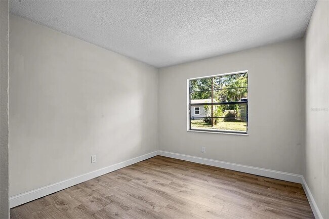 Building Photo - 1773 Tifton Terrace S