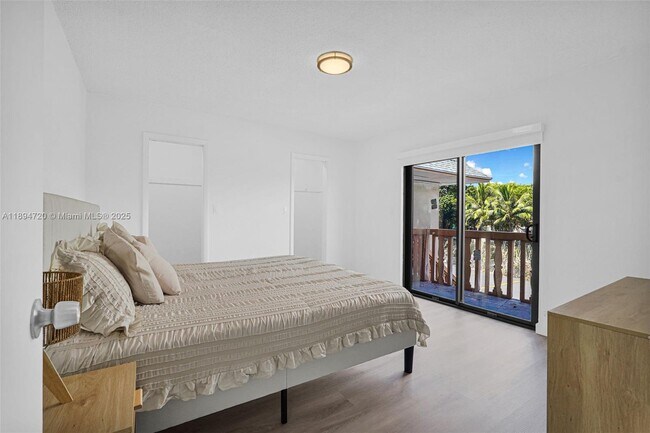 Building Photo - 13210 Memorial Hwy