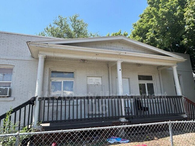 Building Photo - 266-268-268 S 900 W