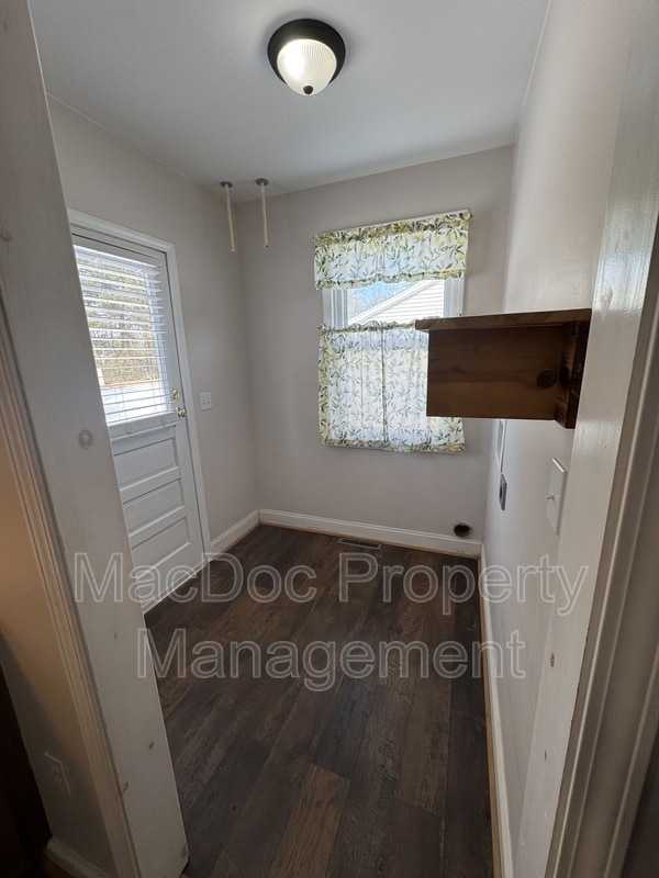 Building Photo - 17272 Blatt Ave