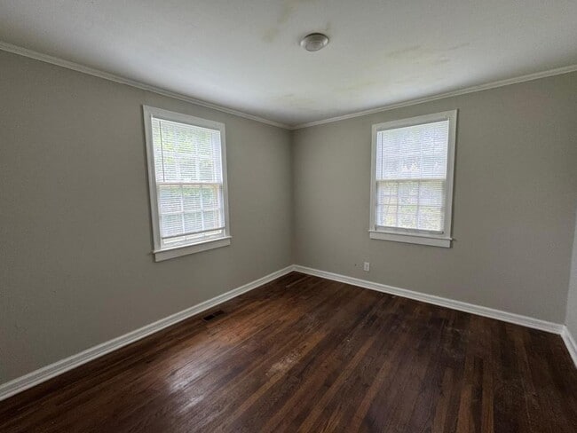 Building Photo - 1330 Macon Ave