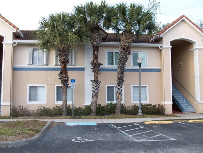 Building Photo - 495 Las Cortes Ln