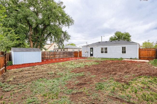 Building Photo - 1845 W Stoll Pl