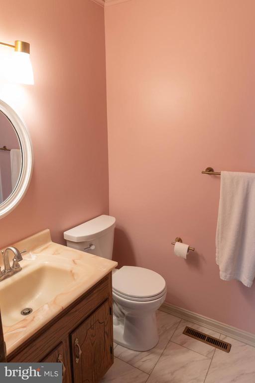 Building Photo - 44752 Green Acre Ln