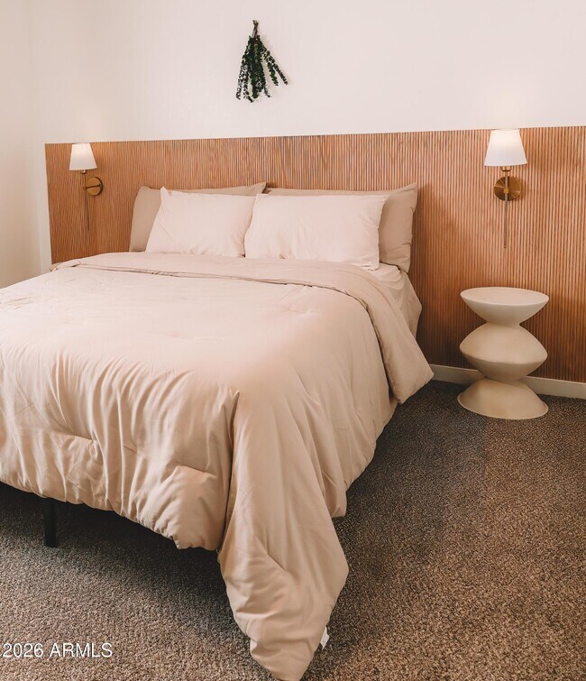 Building Photo - 11607 N 21st Ave